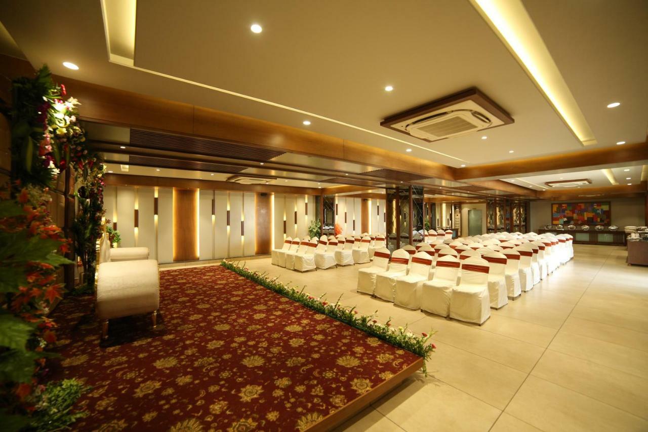 Hotel Avaante Ahmedabad Formerly Known As The Orchid Hotel Εξωτερικό φωτογραφία