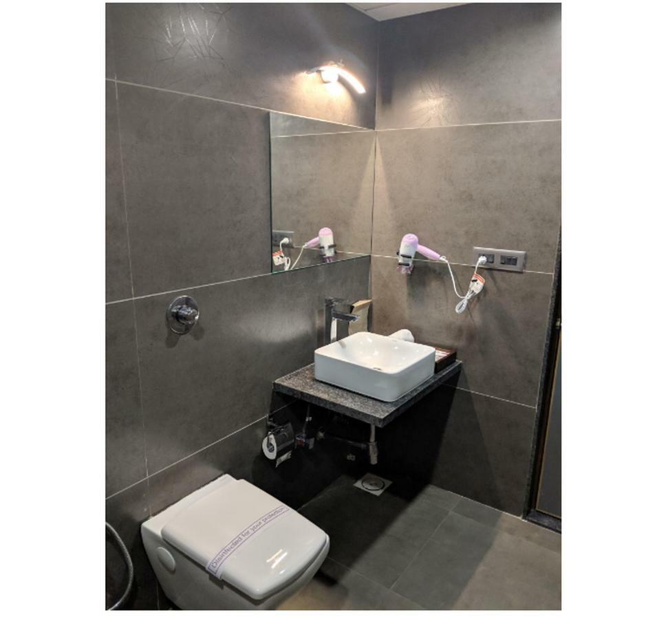 Hotel Avaante Ahmedabad Formerly Known As The Orchid Hotel Εξωτερικό φωτογραφία